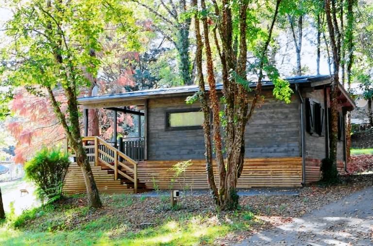 Chalet with heated pool — photo 3