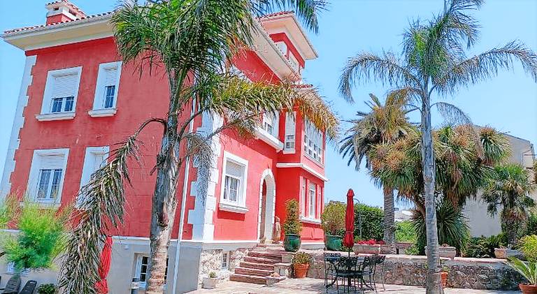 Vacation home with jacuzzi in Santander