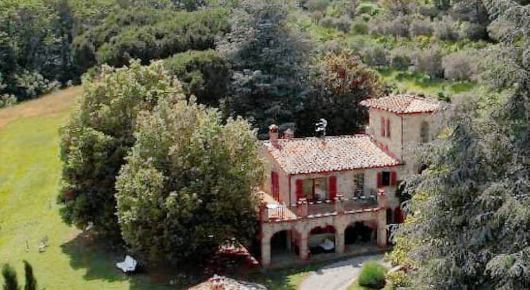 Chalet with 5 rooms for 12 persons in Sarteano