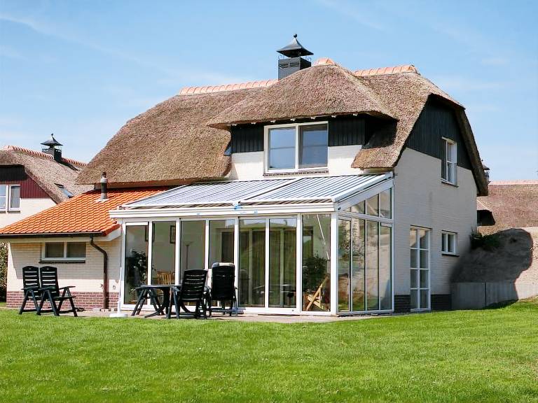 Villa Makkum