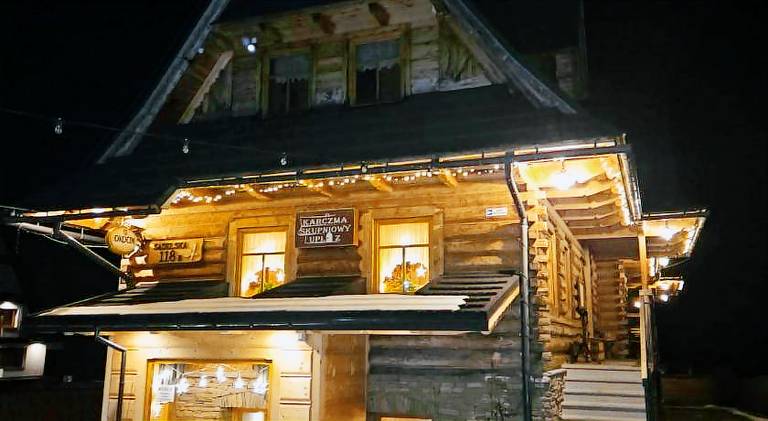 Serviced apartment with yard in Bukowina Tatrzanska