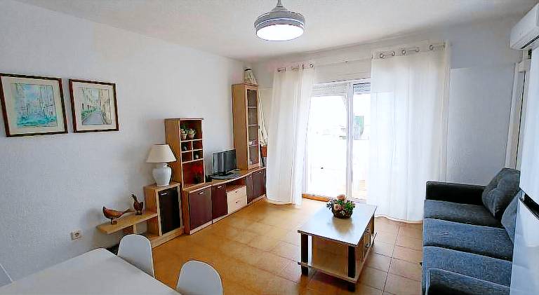 Wonderful rental apartment with pool | Close to the beach | Dogs allowed — photo 2