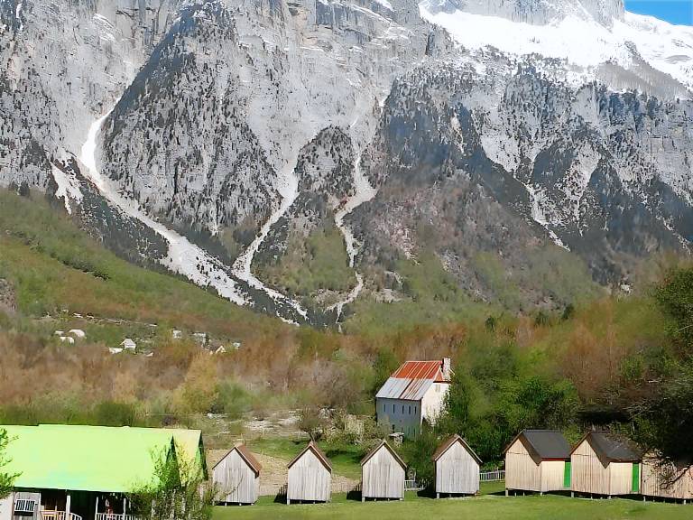 7 Cabins - Thethi Getaway in Tirana