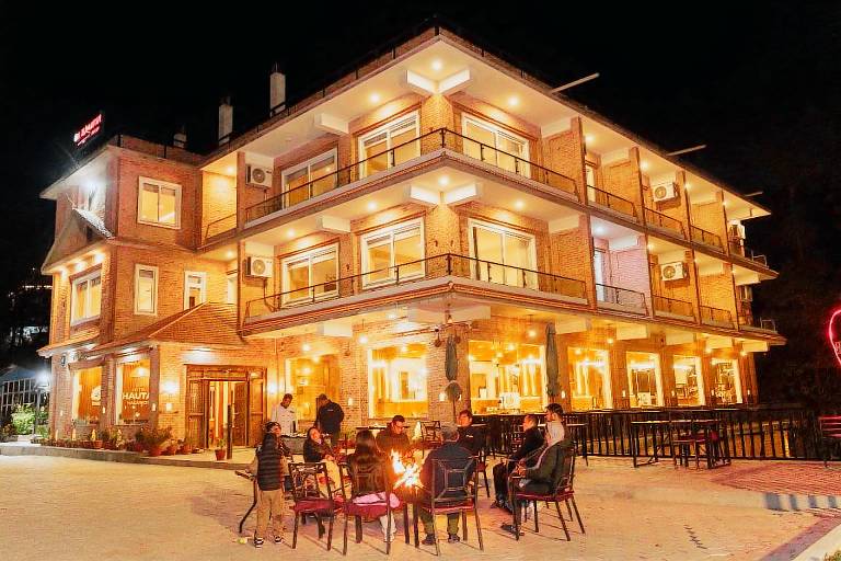 Hotel Chautari Nagarkot in Baluwapati Deupur