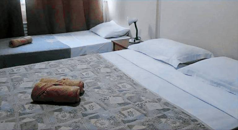 Holiday apartment with 1 room for 4 persons in Leme