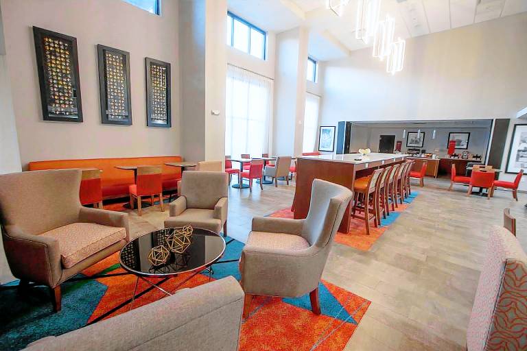Hampton Inn and Suites Oklahoma City/Quail Springs — photo 2