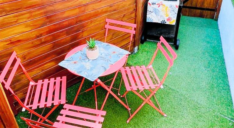 Vacation home with terrace & BBQ — photo 3