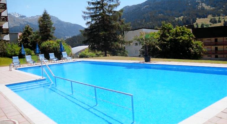 Holiday apartment with pool — photo 5