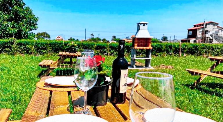 Holiday apartment with BBQ, garden & terrace | Beach nearby | Pets allowed in Santander