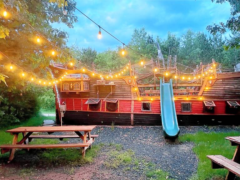 Cabin  Lemonweir