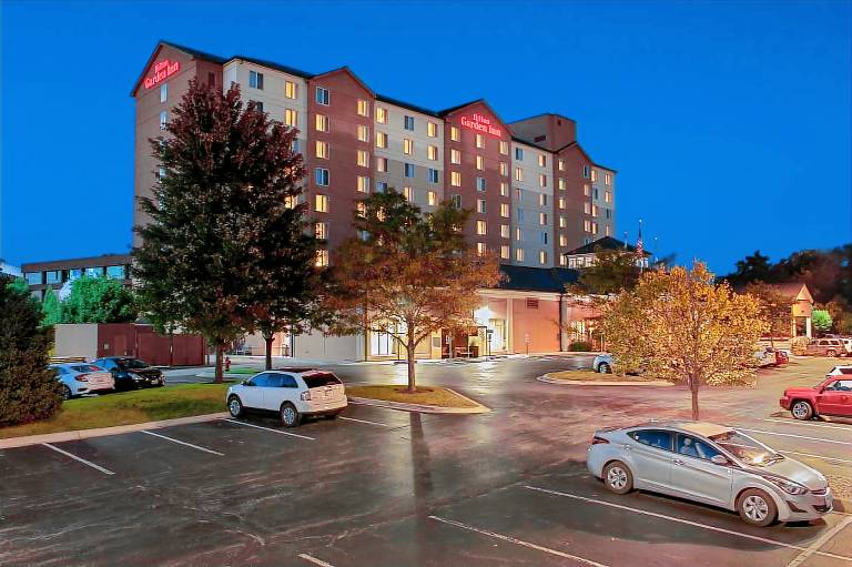 Hilton Garden Inn Chicago O'Hare Airport in Des Plaines, IL