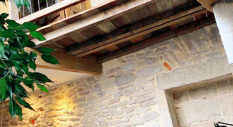Rental apartment with 2 rooms for 6 persons in Beaune
