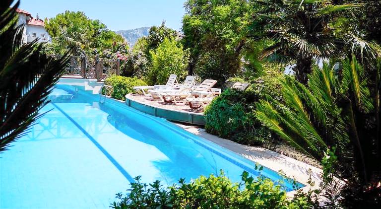 Fully equipped charming villa with patio, yard & private pool | Pets allowed in Mugla