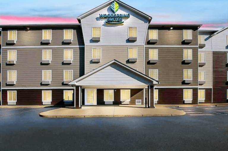 WoodSpring Suites Columbus Southeast