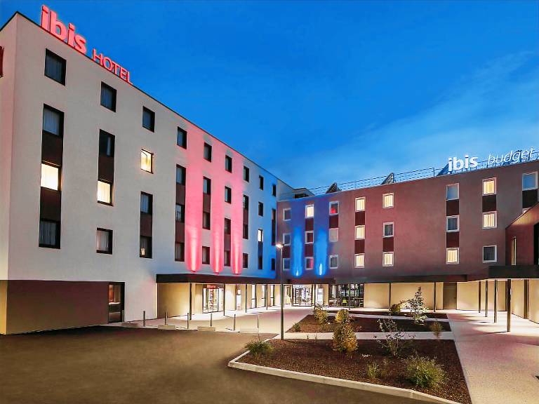 Ibis budget Sens — photo 5