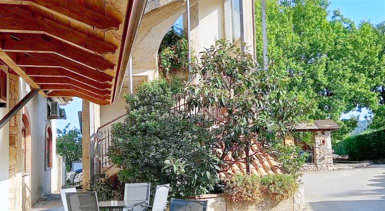 Nice serviced apartment with patio, grill & private pool | Good for workation | Pets are welcome — photo 4