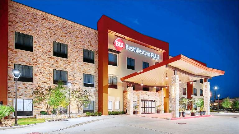 Best Western Plus College Station Inn & Suites — photo 3