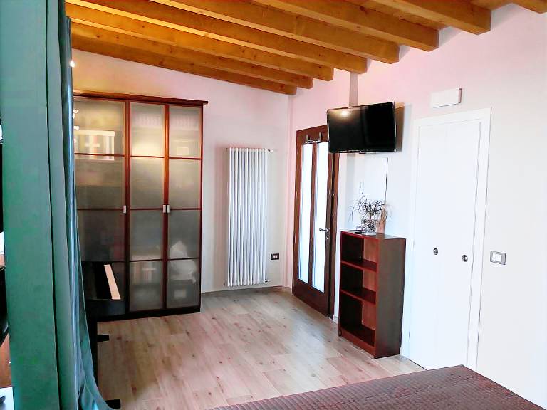 Rental apartment with garden, terrace & grill | Beach nearby | Perfect for remote work | Pets allowed — photo 2