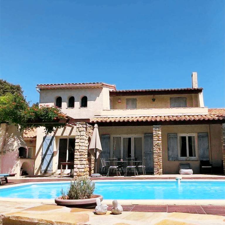 Maison de vacances  Saint-Privat-de-Champclos