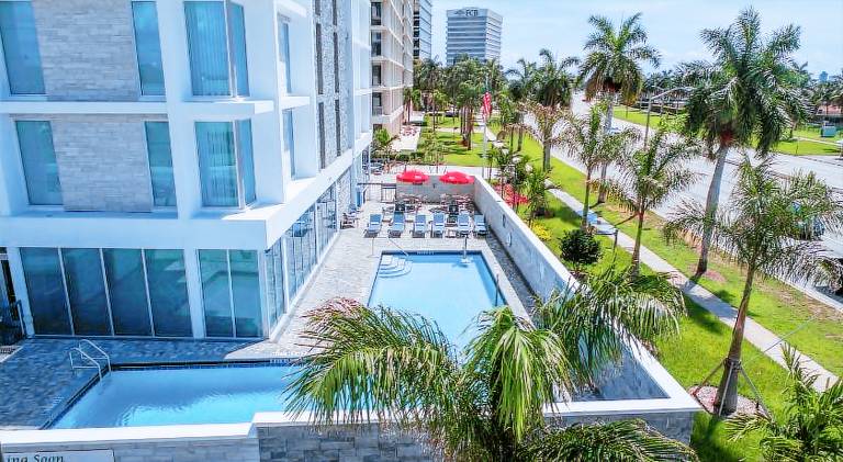 Hilton Garden Inn West Palm Beach I95 Outlets — photo 4