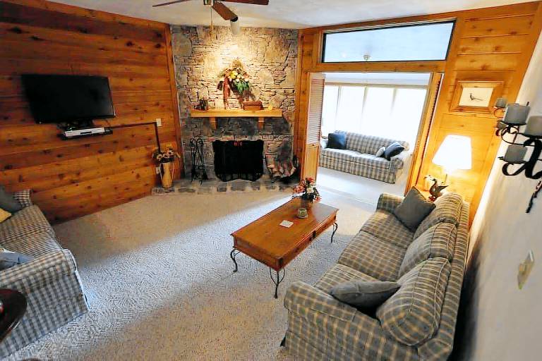 House Seven Springs