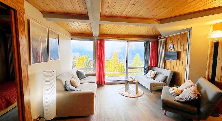Holiday apartment with 1 room for 5 persons — photo 2