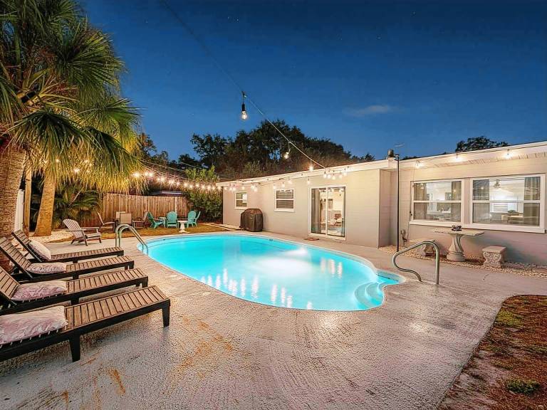 Heated Pool Firepit Spacious for Families