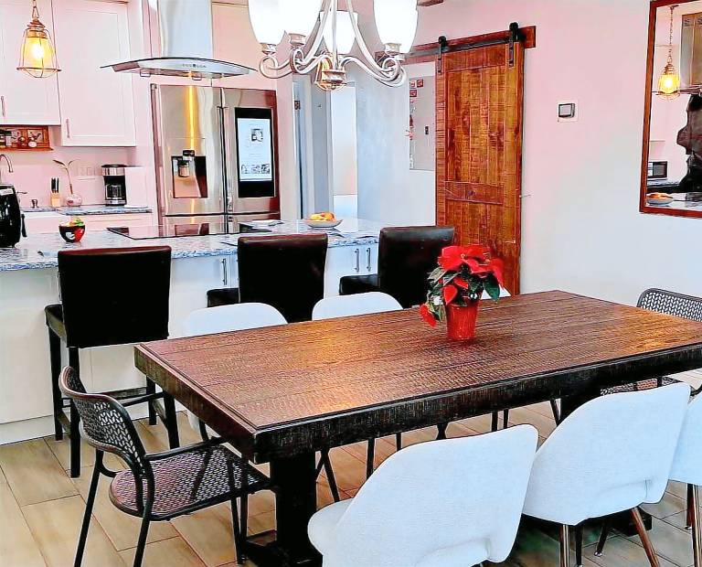Familie Getaway 3 Schlafzimmer Privat Duplex Haus