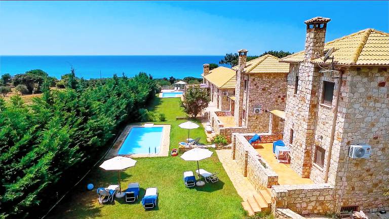 σπίτι Voidokilia beach