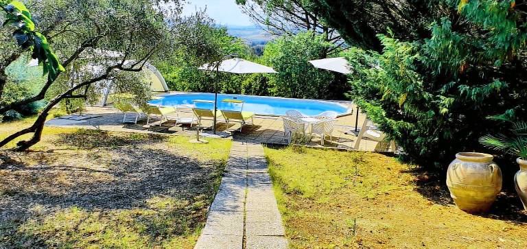 Ferienhaus mit Hund inTavullia, Italienische Adriaküste  f&uuml;r max. 11 Personen