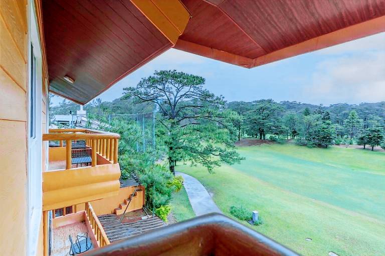 Luxury Residence 3 @ Camp John Hay nr Eco trails — photo 2