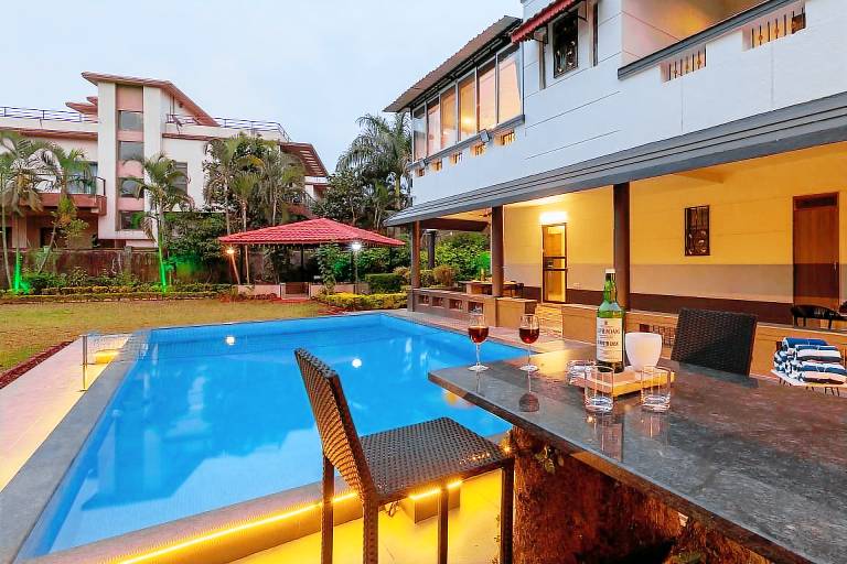 372 m² Villa