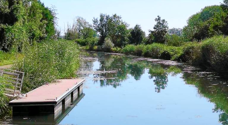 Boat with 2 rooms for 5 persons — photo 4