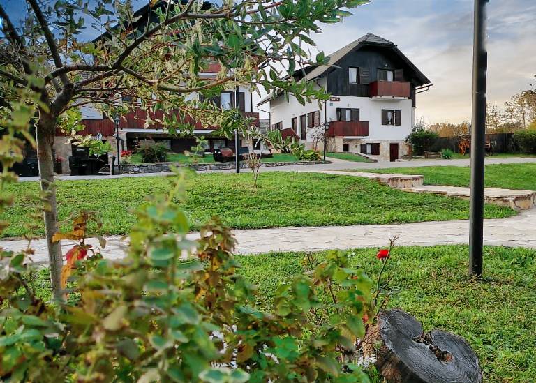 Plitvica Luxury Etno Garden — photo 5