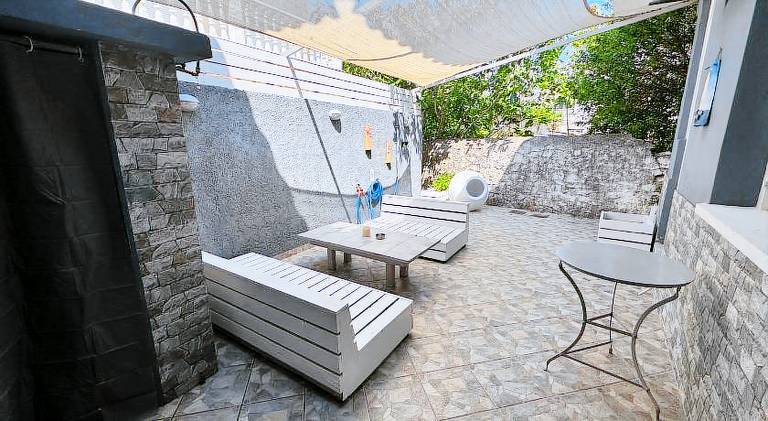 Rental apartment with terrace & garden | Perfect for remote work — photo 4