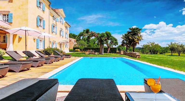 Nice villa with pool | Dogs allowed — photo 3