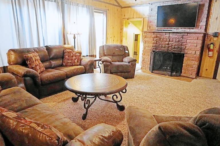 Cabin  Red River