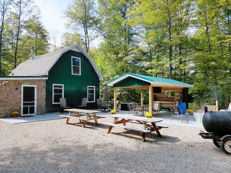 Cabin  Petoskey