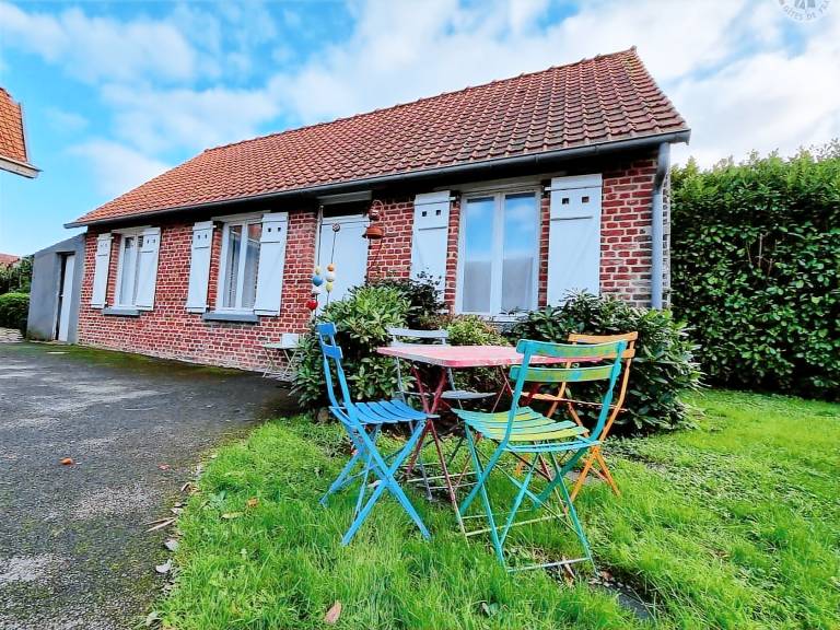 Charming cottage with yard & barbeque | Pets allowed — photo 2