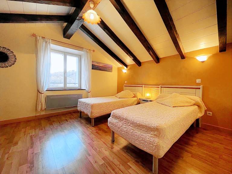 Fully equipped gite with terrace, garden & grill | Dogs allowed — photo 5