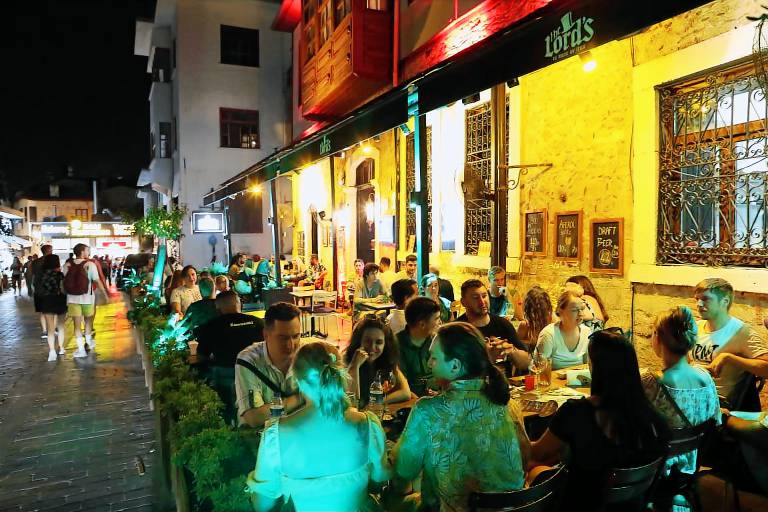 Hostel  Antalya