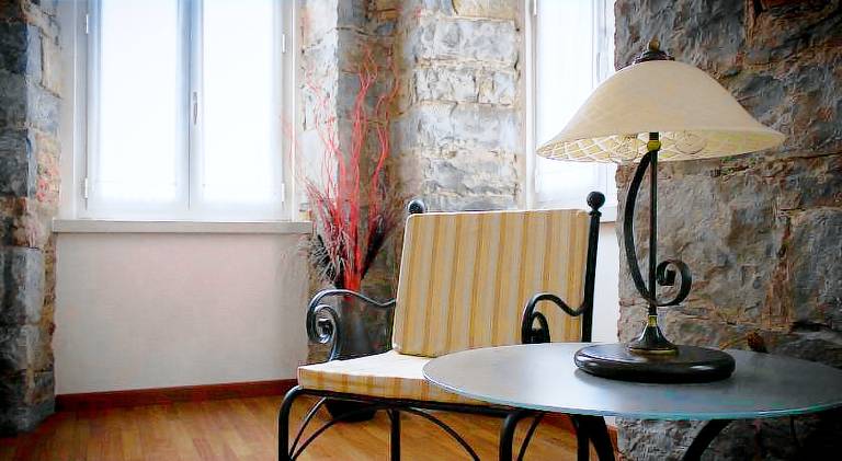 Serviced apartment with 2 rooms for 127 persons in Trieste