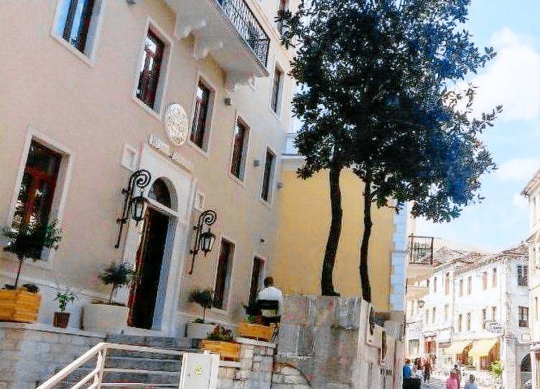 Hotel Argjiro in Gjirokastër