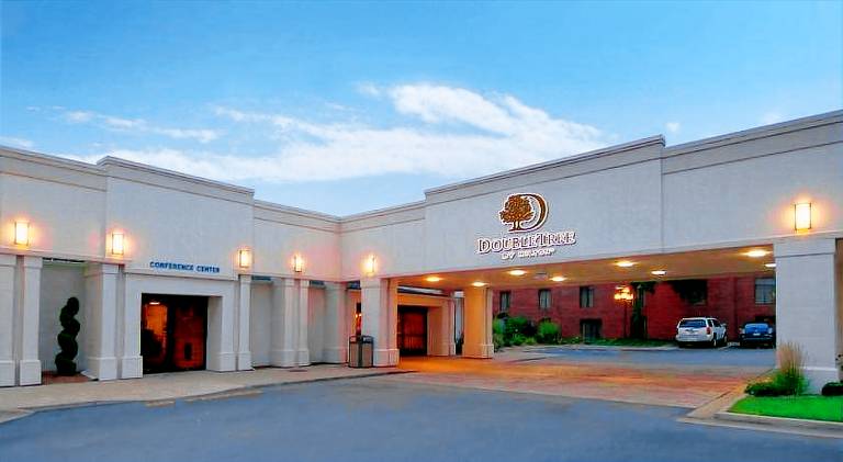 DoubleTree by Hilton Hotel Grand Rapids Airport — photo 5