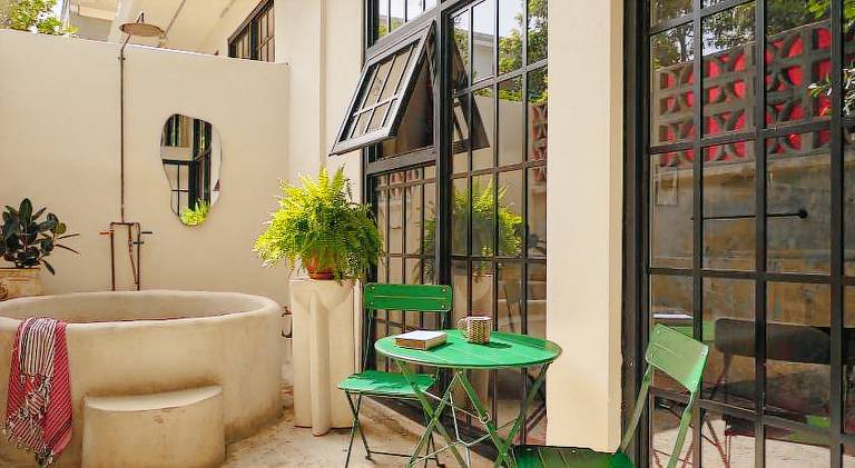 Serviced apartment with terrace — photo 2