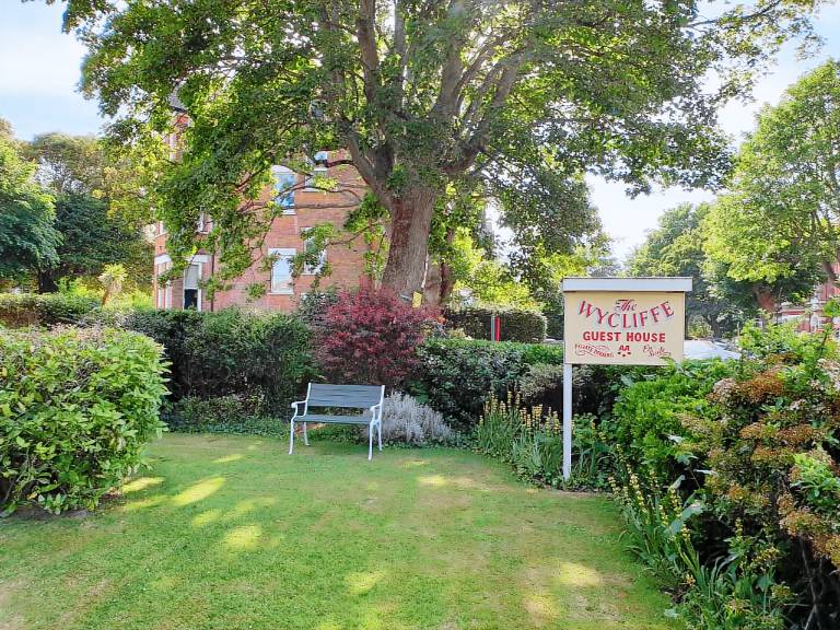 The Wycliffe Guest House in Folkestone