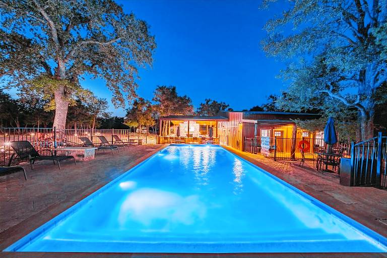 Terracotta Retreat Wimberley Sleeps 58