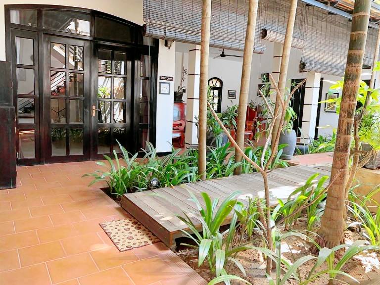 Villa with barbeque, pool & jacuzzi | Near Pub Street | Perfect for remote work | Pet-friendly — photo 5