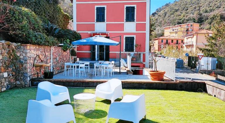 LA POMELLA in Portovenere