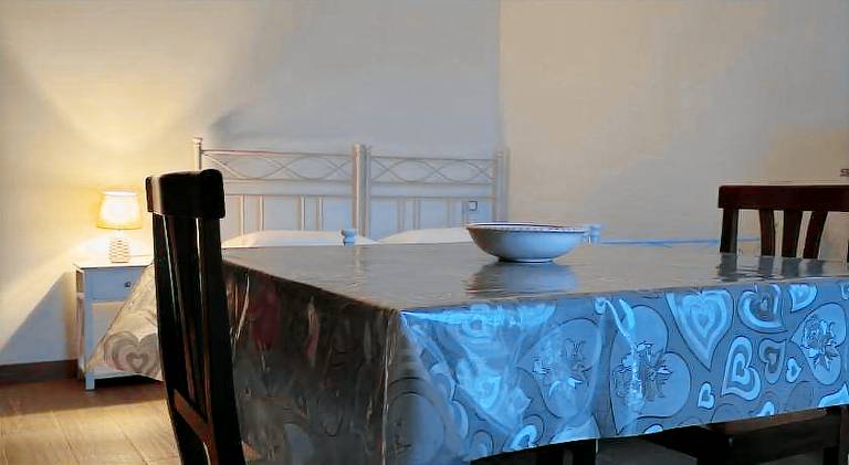 House with 2 rooms for 4 persons — photo 4